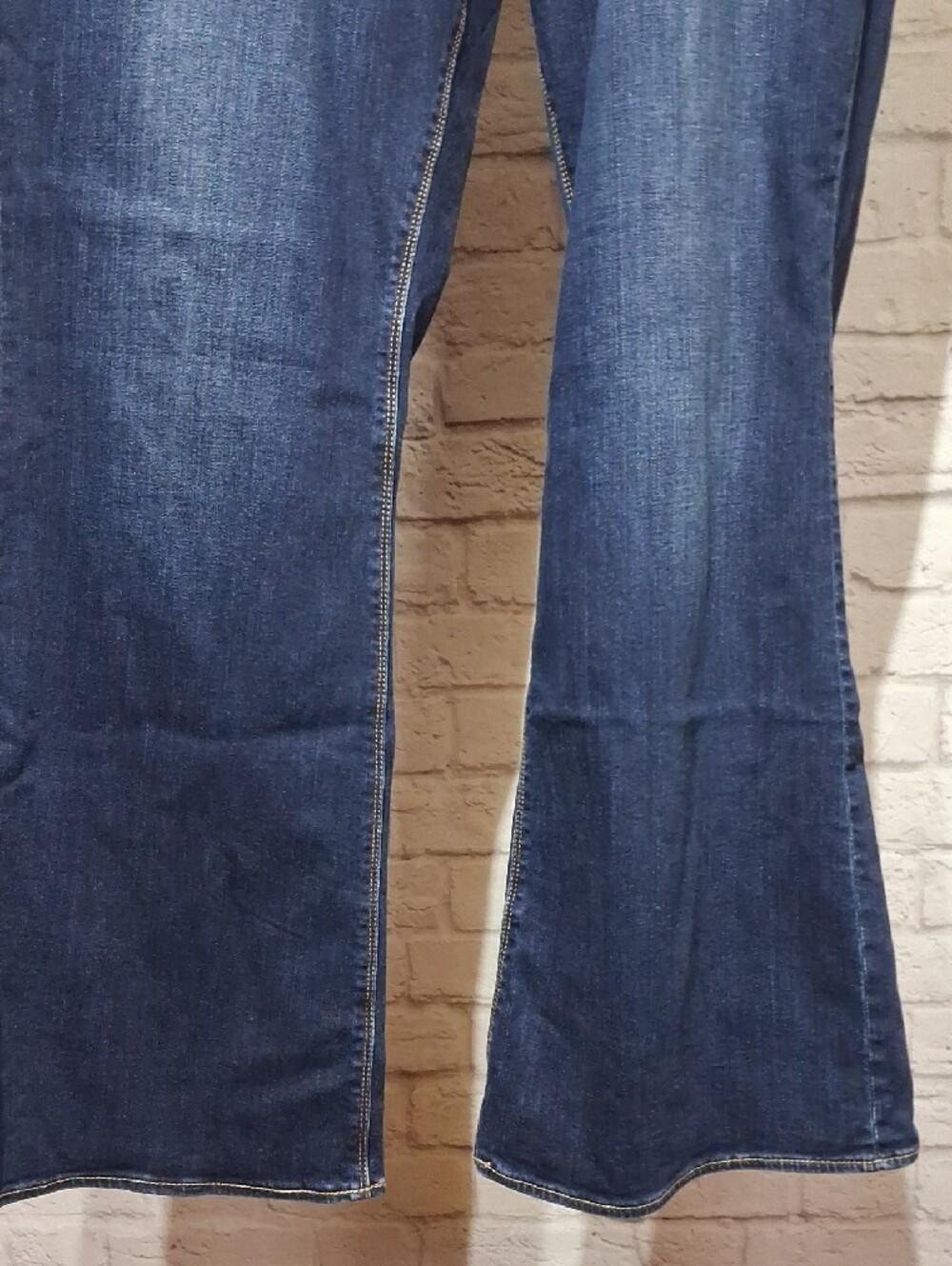 American Eagle Outfitters Dark Blue Flare Jeans - Picture 7 of 9